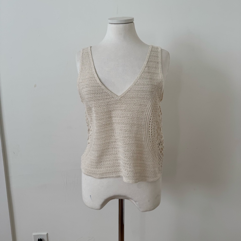 NWT Massimo Dutti Crochet Cream Knit Sleeveless Top M